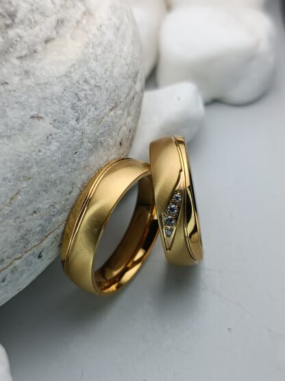 Pair of wedding rings, matte finish (CODE:58511)