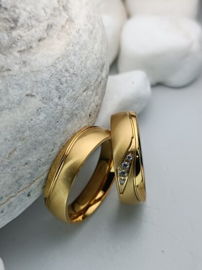 Pair of wedding rings, matte finish (CODE:58511)