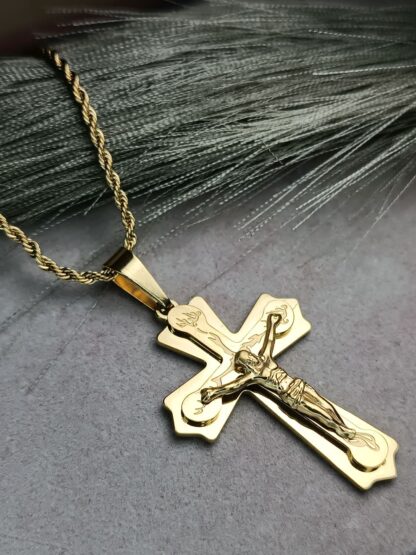 Embossed cross with chain (CODE:0001002)