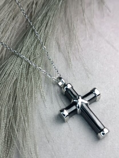 Men's Steel Cross (CODE:9971)