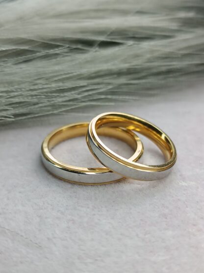 Pair of two-tone mirror wedding rings (CODE:5511)