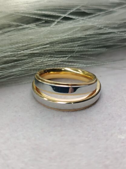 Pair of two-tone mirror wedding rings (CODE:5511)