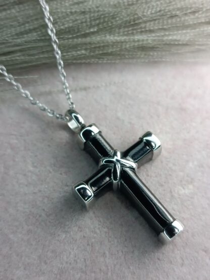 Men's Steel Cross (CODE:9971)