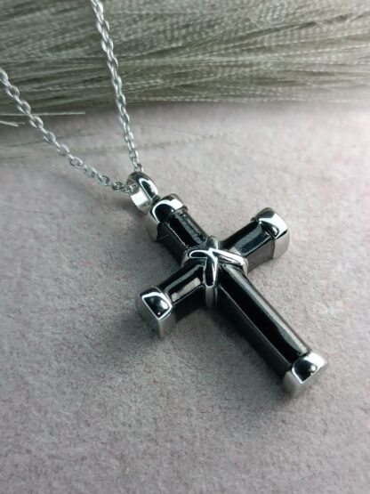 Men's Steel Cross (CODE:9971)