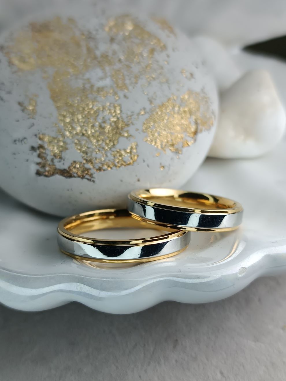 Ανδρικό & Γυναικείο Δαχτυλίδι Ανοξείδωτο Ατσάλι Δίχρωμο – Χρυσό & Ασημί Φινίρισμα(ΚΩΔ:5511) Ανδρικό & Γυναικείο Δαχτυλίδι Ανοξείδωτο Ατσάλι Δίχρωμο – Χρυσό & Ασημί Φινίρισμα(ΚΩΔ:5511)