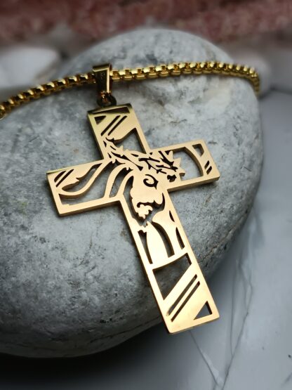 Cross with chain in gold (CODE: 005100)