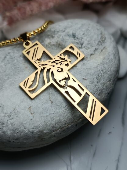 Cross with chain in gold (CODE: 005100)