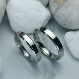 Pair of classic wedding rings made of polished steel 4 mm (CODE: 22201)