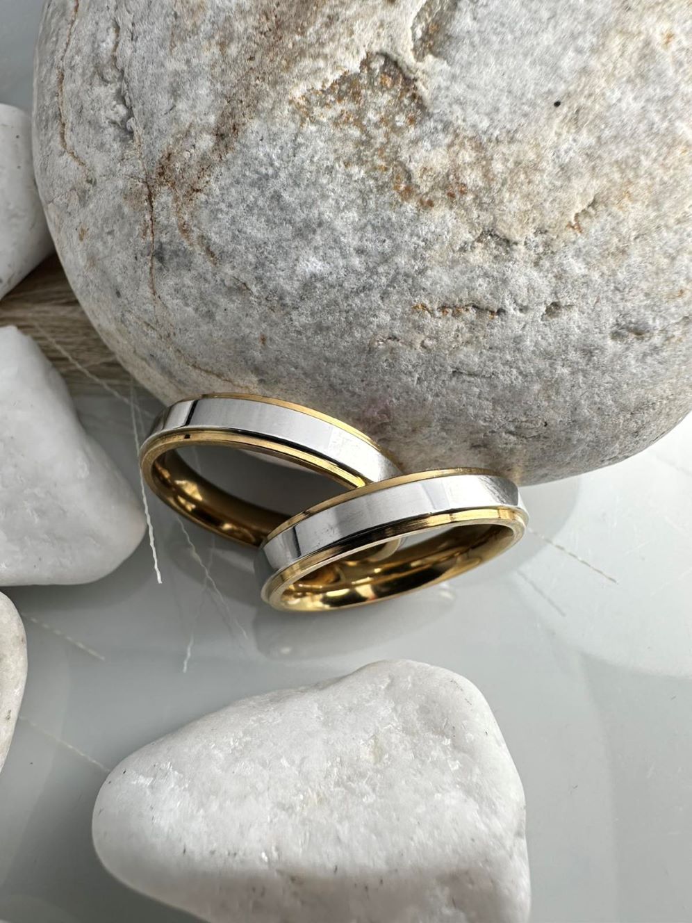 Ανδρικό & Γυναικείο Δαχτυλίδι Ανοξείδωτο Ατσάλι Δίχρωμο – Χρυσό & Ασημί Φινίρισμα(ΚΩΔ:5511) Ανδρικό & Γυναικείο Δαχτυλίδι Ανοξείδωτο Ατσάλι Δίχρωμο – Χρυσό & Ασημί Φινίρισμα(ΚΩΔ:5511)
