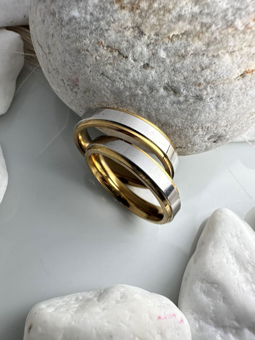Ανδρικό & Γυναικείο Δαχτυλίδι Ανοξείδωτο Ατσάλι Δίχρωμο – Χρυσό & Ασημί Φινίρισμα(ΚΩΔ:5511) Ανδρικό & Γυναικείο Δαχτυλίδι Ανοξείδωτο Ατσάλι Δίχρωμο – Χρυσό & Ασημί Φινίρισμα(ΚΩΔ:5511)