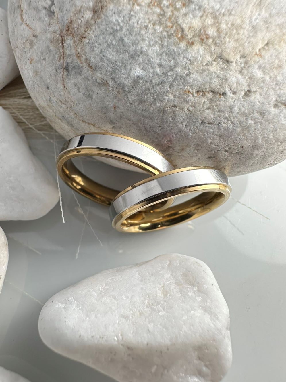 Ανδρικό & Γυναικείο Δαχτυλίδι Ανοξείδωτο Ατσάλι Δίχρωμο – Χρυσό & Ασημί Φινίρισμα(ΚΩΔ:5511) Ανδρικό & Γυναικείο Δαχτυλίδι Ανοξείδωτο Ατσάλι Δίχρωμο – Χρυσό & Ασημί Φινίρισμα(ΚΩΔ:5511)