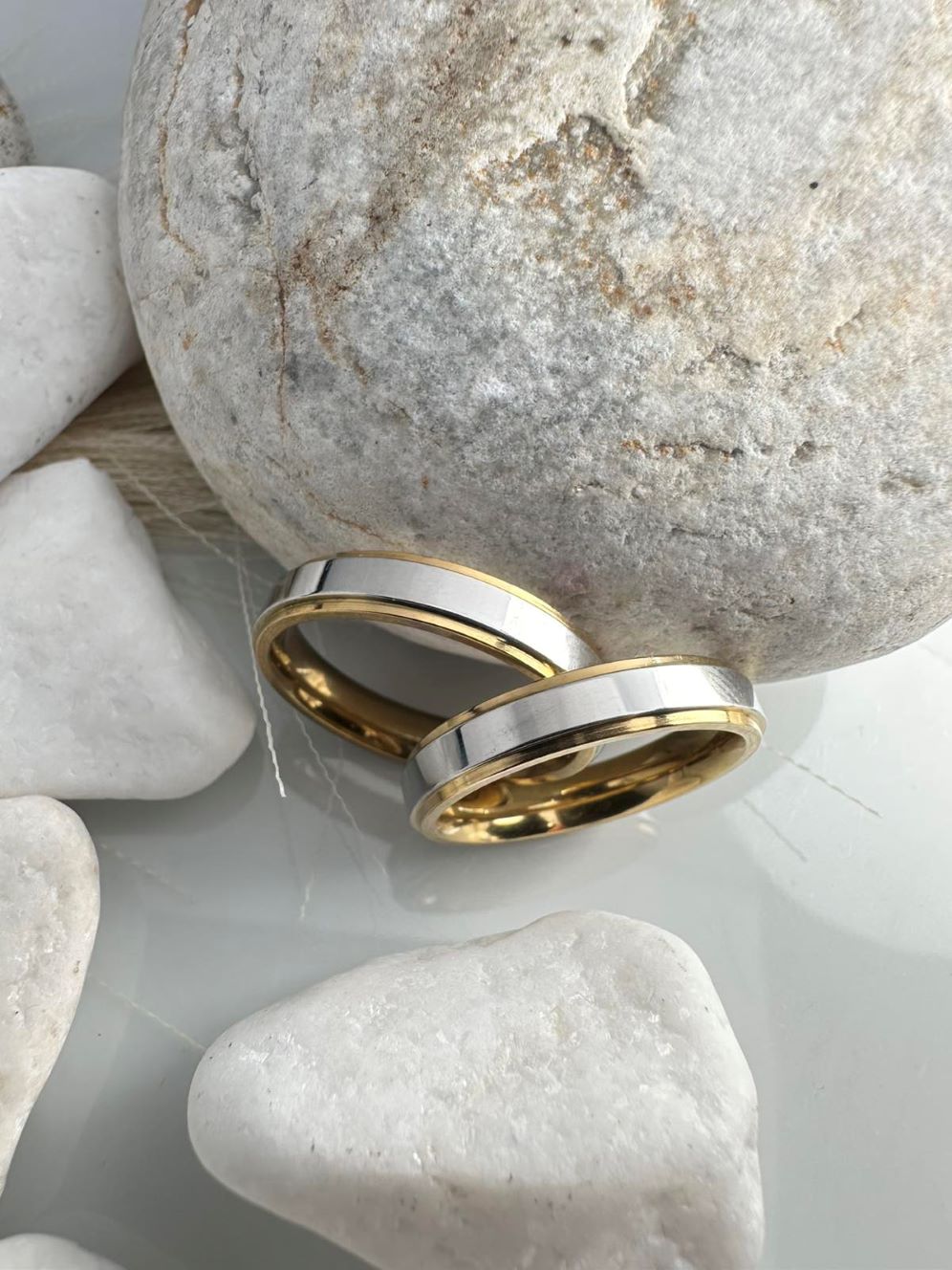 Ανδρικό & Γυναικείο Δαχτυλίδι Ανοξείδωτο Ατσάλι Δίχρωμο – Χρυσό & Ασημί Φινίρισμα(ΚΩΔ:5511) Ανδρικό & Γυναικείο Δαχτυλίδι Ανοξείδωτο Ατσάλι Δίχρωμο – Χρυσό & Ασημί Φινίρισμα(ΚΩΔ:5511)