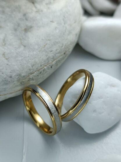 Two-tone luster wedding rings (CODE: 10081)