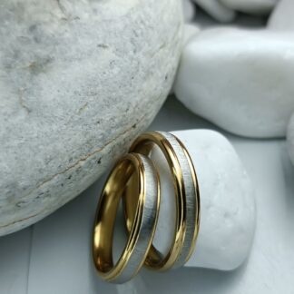 Pair of wedding rings made of polished steel 4 mm (CODE: 00499)