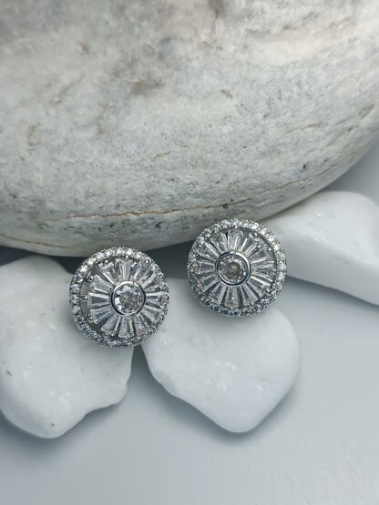 Clear zircon rotating earrings (CODE:8016)