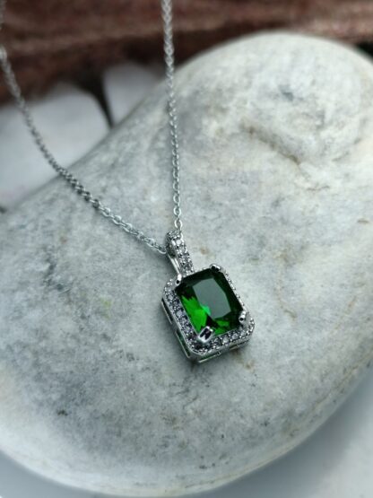 Steel Necklace with Green & White Zircon (CODE:095)