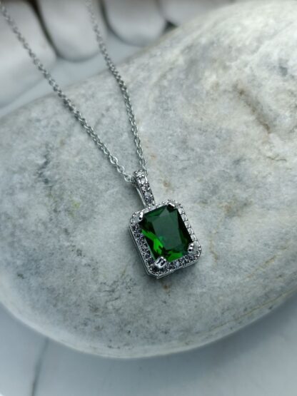 Steel Necklace with Green & White Zircon (CODE:095)