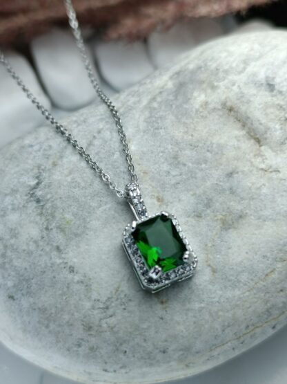 Steel Necklace with Green & White Zircon (CODE:095)