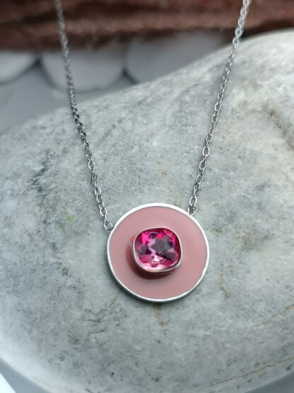 Pendant with pink stones (CODE:093)