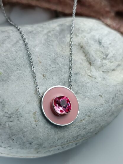 Pendant with pink stones (CODE:093)