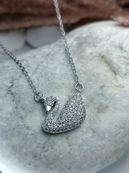 Steel Necklace with swan and zircon (CODE:091)