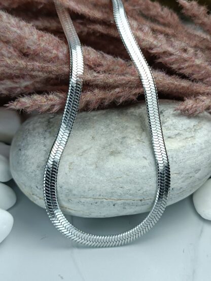 Silver steel chain (CODE:00099)