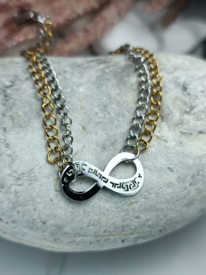 Steel bracelet with infinity (CODE: 8015)