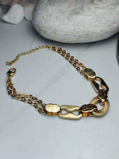 Steel bracelet gold color (CODE: 8008)