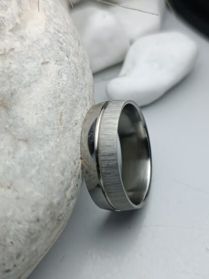 Ring with matte finish (CODE: 8060)