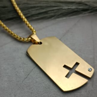 Cross plaque in yellow gold (CODE: 8043)