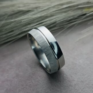 Ring with matte finish (CODE: 8059)