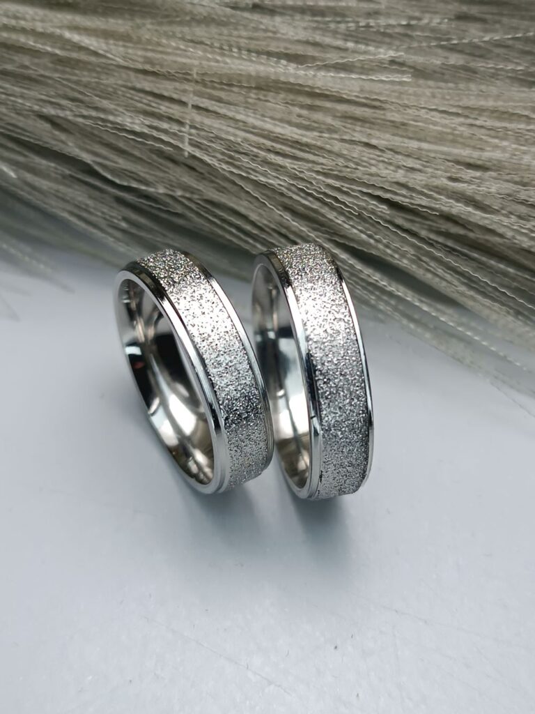 Τα στέφανα γάμου: Όχι απλώς γαμήλιο κόσμημα για την τελετή αλλά σύμβολο αιώνιας ένωσης