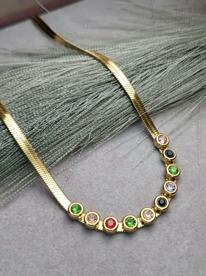 Necklace with multi-colored beads (CODE:8105)