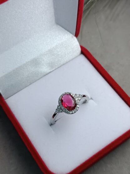 Solitaire with pink zircon (CODE:8196)