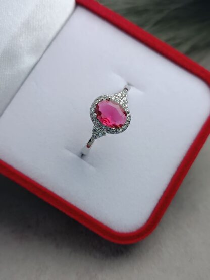 Solitaire with pink zircon (CODE:8196)