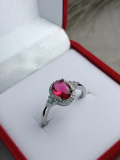 Solitaire with pink zircon (CODE:8196)