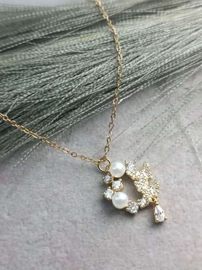 Round rhinestone necklace with pearls (CODE:8113)