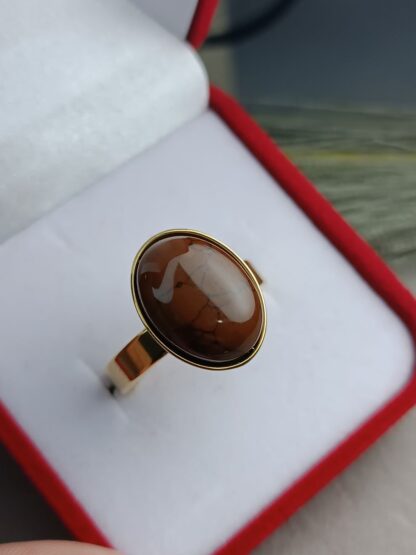 Ring with brown stone, gold (CODE:8124)