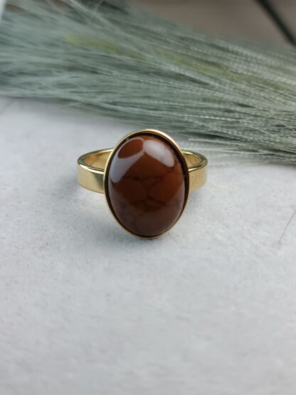 Ring with brown stone, gold (CODE:8124)