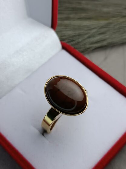 Ring with brown stone, yellow gold (CODE:8124)