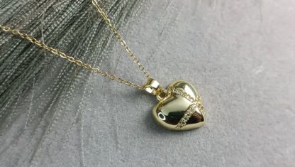 Pendant with hanging hearts (CODE:8178)