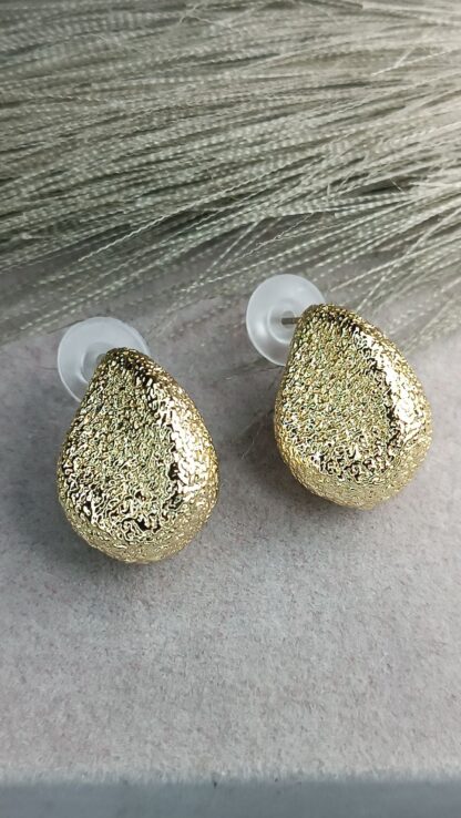 Embossed Drop Earrings (CODE:8174)