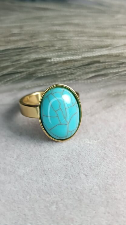 Blue stone ring, gold (CODE:8179)