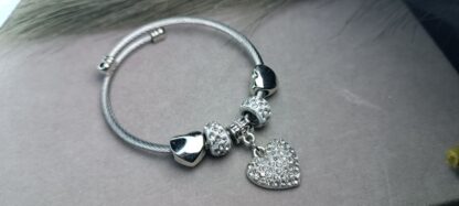 Steel, silver bracelet with heart (CODE:8164)