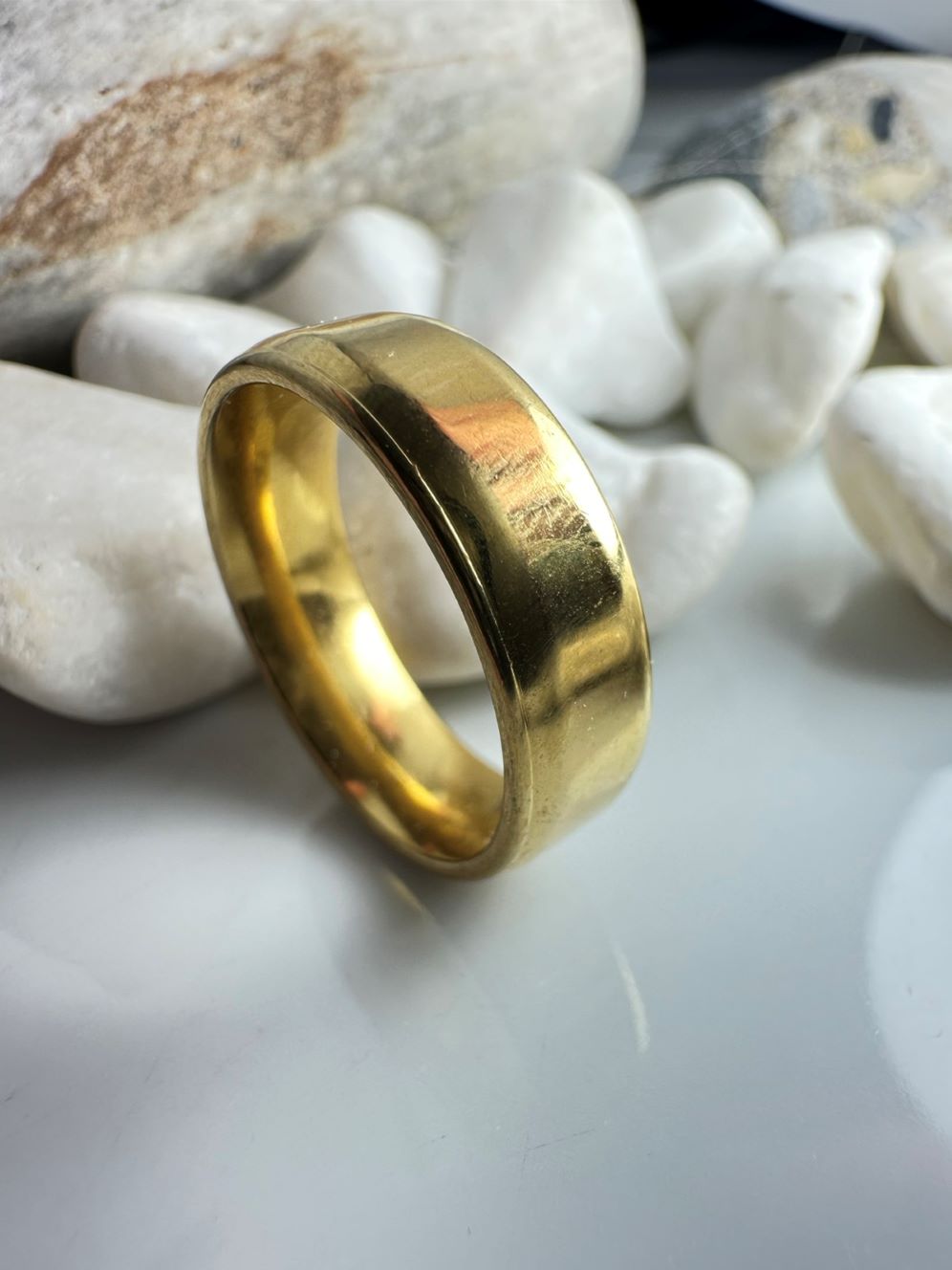 Χρυσό Unisex Δαχτυλίδι από Ατσάλι – Κλασικό Γυαλιστερό Φινίρισμα για Άνδρες & Γυναίκες (ΚΩΔ:8155) Χρυσό Unisex Δαχτυλίδι από Ατσάλι – Κλασικό Γυαλιστερό Φινίρισμα για Άνδρες & Γυναίκες (ΚΩΔ:8155)