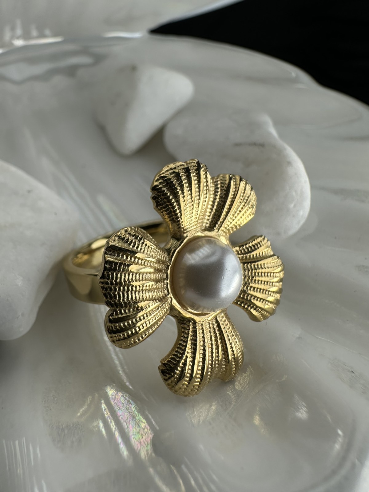 Δαχτυλίδι "Θαλάσσιο Άνθος" – Ατσάλι Επιχρυσωμένο (ΚΩΔ:0041) Δαχτυλίδι "Θαλάσσιο Άνθος" – Ατσάλι Επιχρυσωμένο (ΚΩΔ:0041)