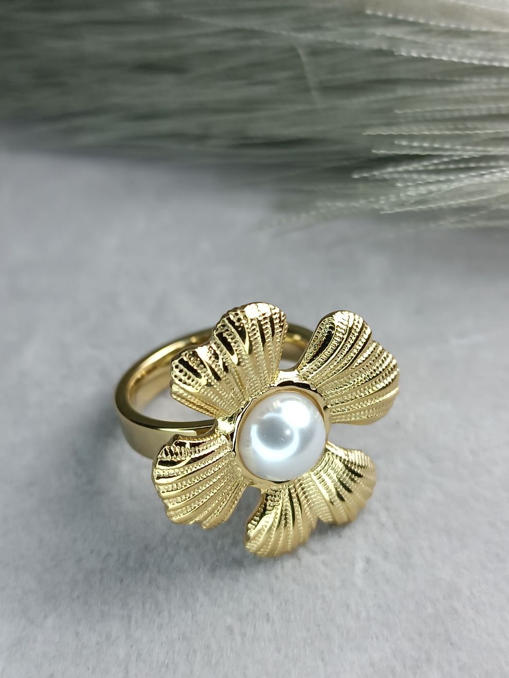 Δαχτυλίδι "Θαλάσσιο Άνθος" – Ατσάλι Επιχρυσωμένο (ΚΩΔ:0041) Δαχτυλίδι "Θαλάσσιο Άνθος" – Ατσάλι Επιχρυσωμένο (ΚΩΔ:0041)