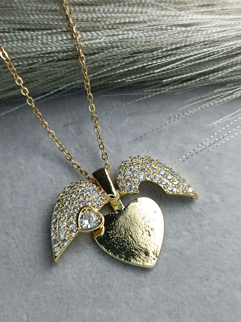 Κολιέ Καρδιά με Κρύσταλλα Επιχρυσωμένο (ΚΩΔ:54741) Κολιέ Καρδιά με Κρύσταλλα Επιχρυσωμένο (ΚΩΔ:54741)