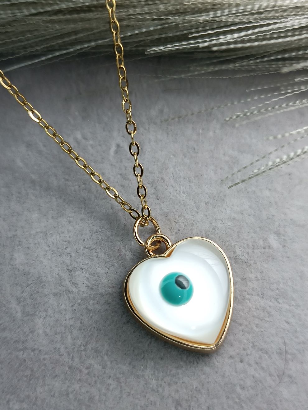 Μενταγιόν Καρδιά με Μάτι – Επιχρυσωμένο Ατσάλινο Κόσμημα για Καλή Τύχη και Προστασία (ΚΩΔ:5171) Μενταγιόν Καρδιά με Μάτι – Επιχρυσωμένο Ατσάλινο Κόσμημα για Καλή Τύχη και Προστασία (ΚΩΔ:5171)