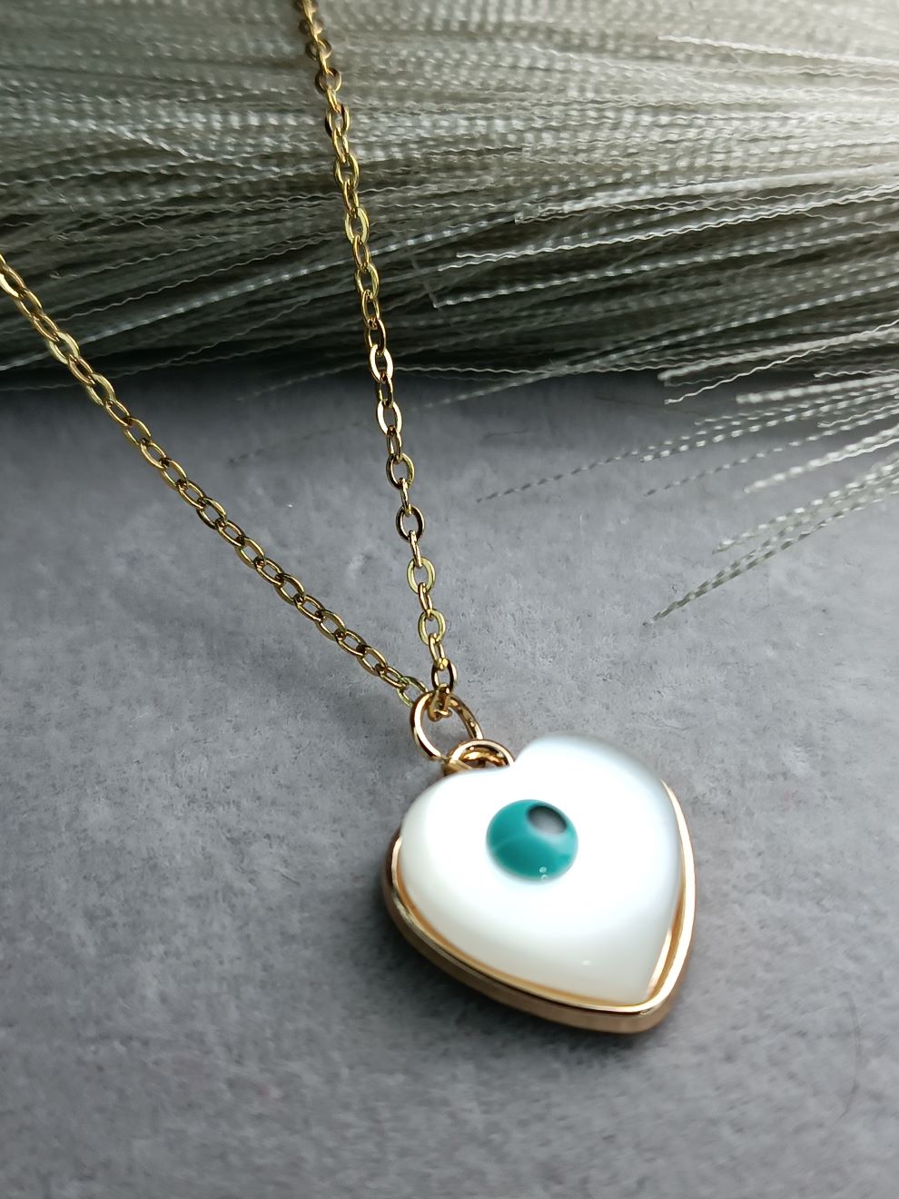 Μενταγιόν Καρδιά με Μάτι – Επιχρυσωμένο Ατσάλινο Κόσμημα για Καλή Τύχη και Προστασία (ΚΩΔ:5171) Μενταγιόν Καρδιά με Μάτι – Επιχρυσωμένο Ατσάλινο Κόσμημα για Καλή Τύχη και Προστασία (ΚΩΔ:5171)